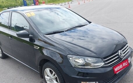 Volkswagen Polo VI (EU Market), 2019 год, 1 450 000 рублей, 3 фотография