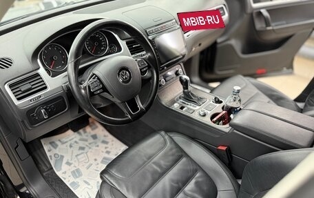 Volkswagen Touareg III, 2015 год, 3 270 000 рублей, 22 фотография