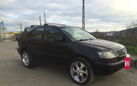 Lexus RX IV рестайлинг, 1998 год, 450 000 рублей, 8 фотография