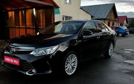 Toyota Camry, 2016 год, 2 350 000 рублей, 1 фотография