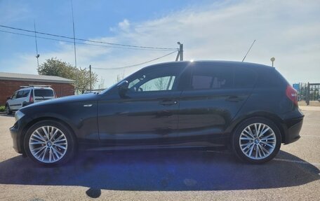 BMW 1 серия, 2011 год, 830 000 рублей, 17 фотография