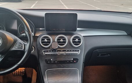 Mercedes-Benz GLC, 2015 год, 2 500 000 рублей, 17 фотография