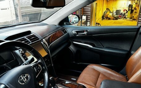 Toyota Camry, 2016 год, 2 350 000 рублей, 7 фотография
