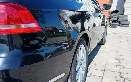 Volkswagen Passat B7, 2011 год, 1 035 000 рублей, 1 фотография