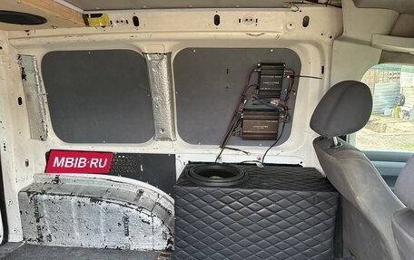 Volkswagen Caddy III рестайлинг, 2011 год, 1 100 000 рублей, 9 фотография