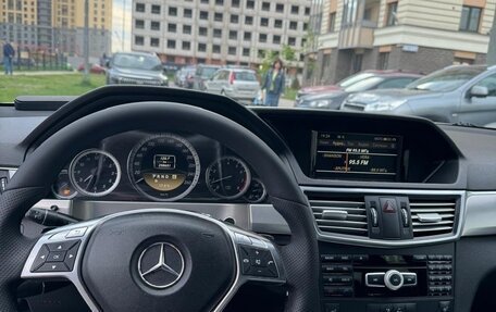 Mercedes-Benz E-Класс, 2011 год, 1 300 000 рублей, 13 фотография