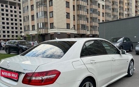 Mercedes-Benz E-Класс, 2011 год, 1 300 000 рублей, 10 фотография