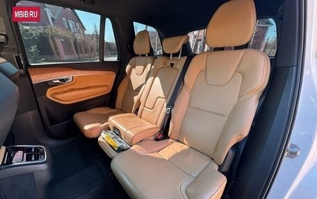 Volvo XC90 II рестайлинг, 2017 год, 3 350 000 рублей, 7 фотография