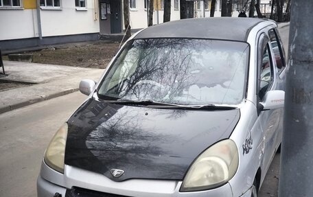 Toyota FunCargo, 2001 год, 400 000 рублей, 2 фотография