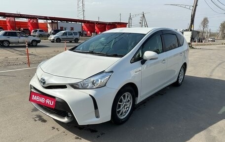 Toyota Prius Alpha I (ZVW40/41), 2015 год, 1 200 000 рублей, 3 фотография