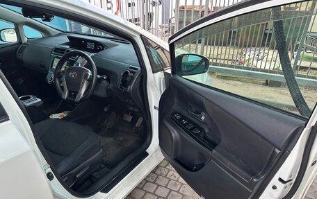 Toyota Prius Alpha I (ZVW40/41), 2015 год, 1 200 000 рублей, 20 фотография