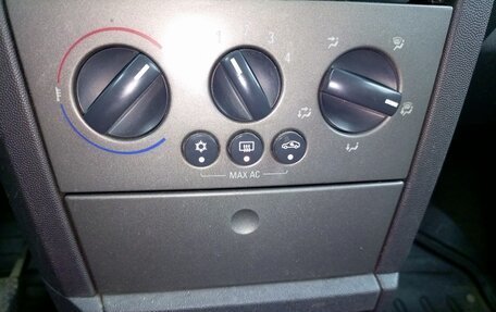 Opel Meriva, 2007 год, 360 000 рублей, 16 фотография