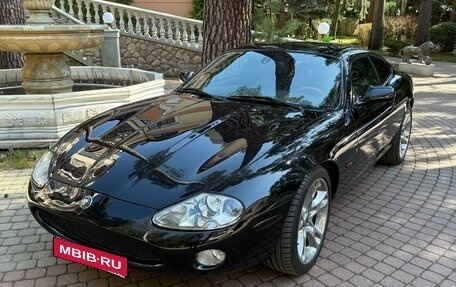 Jaguar XKR II, 2002 год, 2 300 000 рублей, 13 фотография