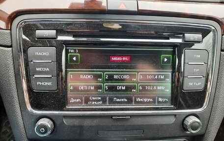 Skoda Superb III рестайлинг, 2014 год, 1 399 000 рублей, 18 фотография