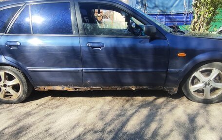 Mazda 323, 2001 год, 140 000 рублей, 7 фотография