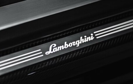 Lamborghini Urus I, 2020 год, 23 000 000 рублей, 14 фотография