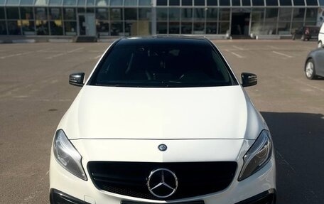 Mercedes-Benz A-Класс AMG, 2017 год, 2 100 000 рублей, 3 фотография