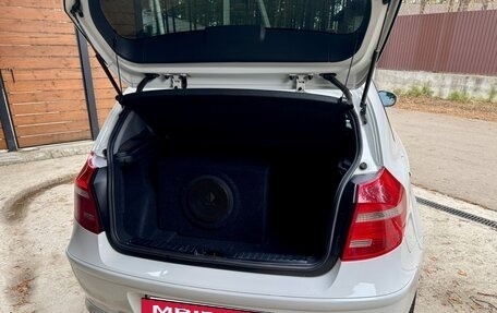 BMW 1 серия, 2011 год, 1 090 000 рублей, 13 фотография