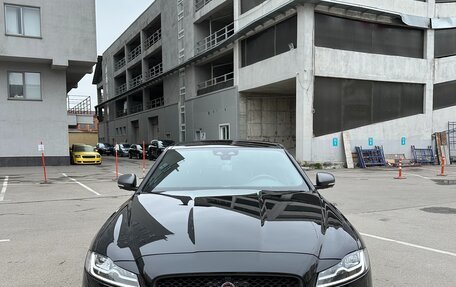 Jaguar XF II, 2019 год, 3 900 000 рублей, 1 фотография