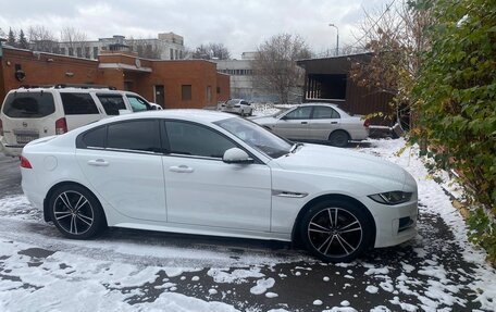 Jaguar XE I рестайлинг, 2016 год, 2 495 000 рублей, 2 фотография