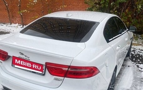 Jaguar XE I рестайлинг, 2016 год, 2 495 000 рублей, 3 фотография