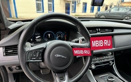 Jaguar XF II, 2019 год, 3 900 000 рублей, 17 фотография