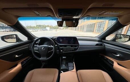 Lexus ES VII, 2021 год, 3 005 000 рублей, 6 фотография