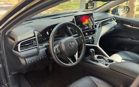 Toyota Camry, 2023 год, 3 650 000 рублей, 6 фотография