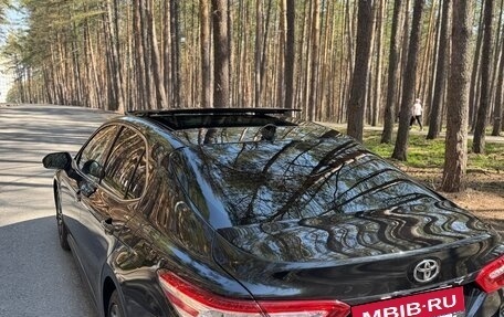 Toyota Camry, 2023 год, 3 650 000 рублей, 12 фотография