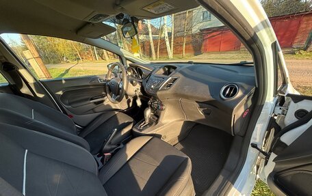 Ford Fiesta, 2015 год, 899 000 рублей, 16 фотография