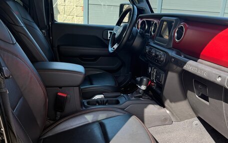 Jeep Wrangler, 2021 год, 4 500 000 рублей, 10 фотография
