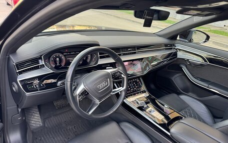 Audi A8, 2019 год, 6 200 000 рублей, 10 фотография