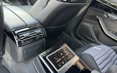 Audi A8, 2019 год, 6 200 000 рублей, 11 фотография