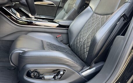 Audi A8, 2019 год, 6 200 000 рублей, 14 фотография