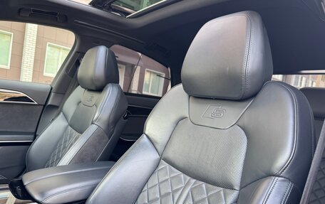 Audi A8, 2019 год, 6 200 000 рублей, 15 фотография
