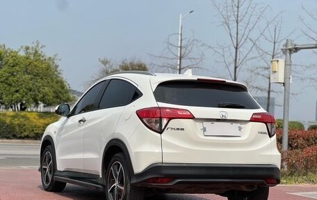 Honda Vezel, 2020 год, 1 150 002 рублей, 4 фотография