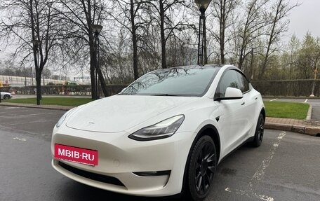 Tesla Model Y I, 2023 год, 5 750 000 рублей, 2 фотография