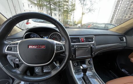 Haval H8, 2015 год, 1 500 000 рублей, 8 фотография