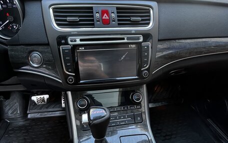 Haval H8, 2015 год, 1 500 000 рублей, 13 фотография