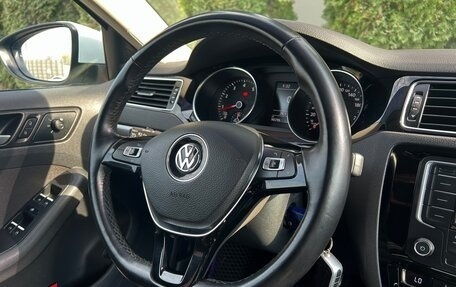 Volkswagen Jetta VI, 2016 год, 1 425 000 рублей, 13 фотография