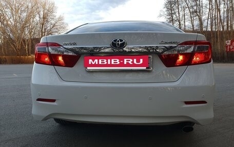 Toyota Camry, 2012 год, 2 250 000 рублей, 5 фотография