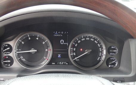 Toyota Land Cruiser 200, 2017 год, 7 900 000 рублей, 17 фотография