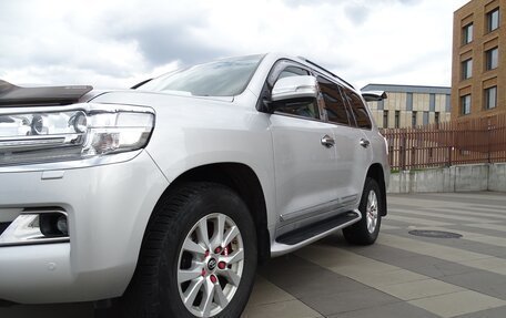 Toyota Land Cruiser 200, 2017 год, 7 900 000 рублей, 16 фотография