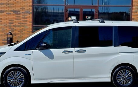 Honda Stepwgn IV, 2019 год, 3 399 000 рублей, 3 фотография