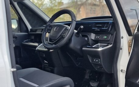 Honda Stepwgn IV, 2019 год, 3 399 000 рублей, 23 фотография