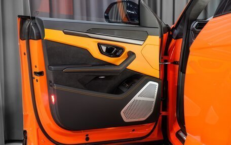 Lamborghini Urus I, 2025 год, 57 178 400 рублей, 22 фотография
