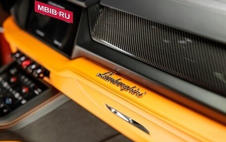 Lamborghini Urus I, 2025 год, 57 178 400 рублей, 31 фотография