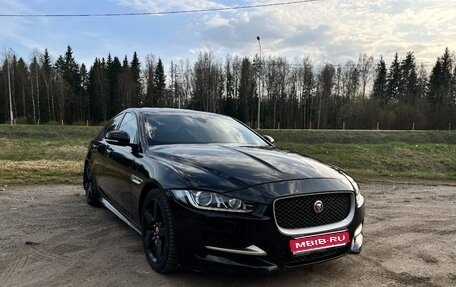 Jaguar XE I рестайлинг, 2016 год, 1 950 000 рублей, 1 фотография