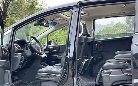 Honda Odyssey IV, 2021 год, 2 970 000 рублей, 8 фотография