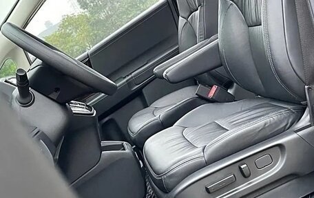 Honda Odyssey IV, 2021 год, 2 970 000 рублей, 21 фотография